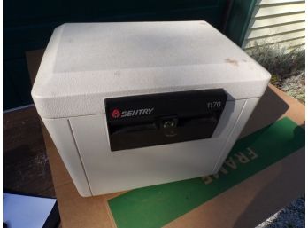 Sentry Key Safe