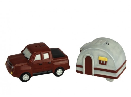 Salt And Pepper Shakers Camper And Truck Ceramic Hand Painted