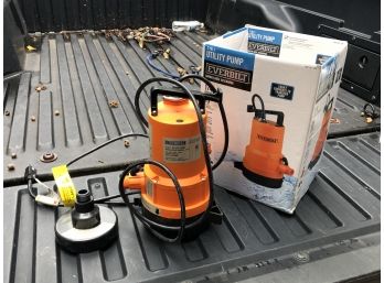 Everbilt Automatic Sump Pump With Garden Hose Discharge - Never Used. ORANGE