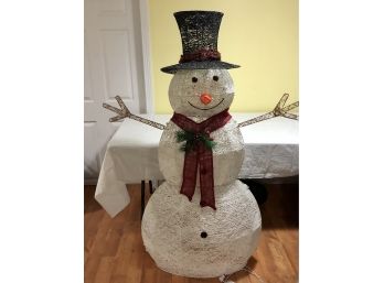 Adorable Lighted Snowman Indoor/Outdoor Five Feet Tall. Retails Now $200-$300