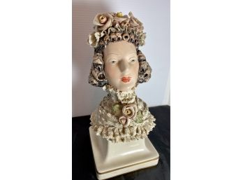 Corday Bust Of A Fair Lady With Roses In Hair