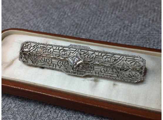 Stunning Antique Filigree 14kt White Gold & Diamond Art Deco Bar Pin - Fantastic ! - 4.1 Grams / 2.64 DWT