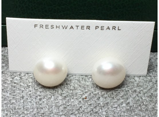 Very Pretty Pair Of Large Freshwater Pearl Button Earrings - Nice Color - Sterling Silver Mounts - GREAT PAIR