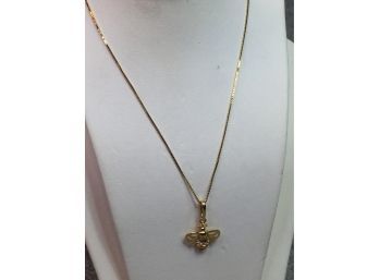 Fabulous Very Delicate ALL 14KT GOLD Box Chain Necklace With 14kt Gold Bee Pendant - Brand New & ALL GOLD