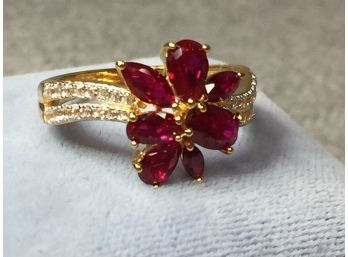 Lovely Sterling Silver / 925 With 14kt Gold Overlay With Sparking Ruby & White Topaz - Very Pretty Ring WOW !
