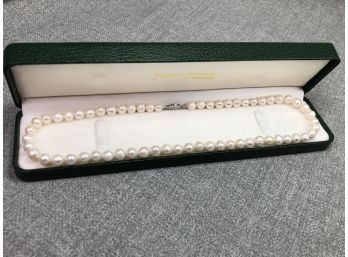 Very Pretty 18' Strand Of Cultured Freshwater Baroque Pearls - With Sterling Silver Clasp - VERY NICE SET !