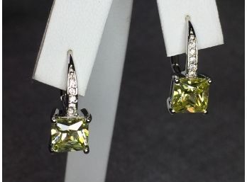 Lovely Pair Of Sterling Silver / 925 Earrings With Square Cut Peridot & White Topaz Accents - Nice Deep Color