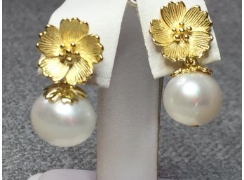 Elegant Genuine Cultured Pearls In Floral Gilt Metal Setting - Very Pretty Pair - Brand New - Never Used
