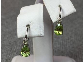 Gorgous Brand New Sterling Silver / 925 Lever Back Earrings With Teardrop Shaped Peridot & White Sapphires