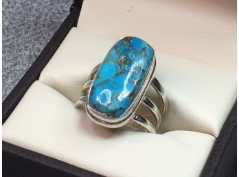 Fabulous Vintage Sterling Silver / 925 Ring With Turquoise - Just Polished - Very Pretty Ring - Large Stone