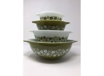 Set Of Four (4) PYREX Cinderella Mixing Bowls SPRING BLOSSOM Pattern - Nice Vintage Set - 2 Green - 2 White