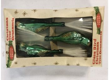 Vintage Shiny Brite 3 Glass Birds Clip On