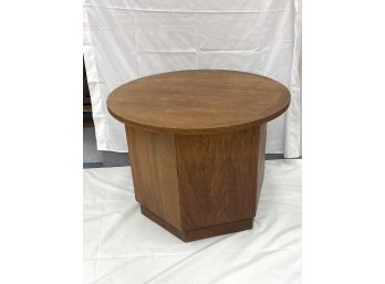 Mid Century Style Lane Cabinet Table With One Door