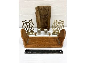 Owl Related Including Book Ends And Expanding Shelf