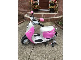 Adorable MINI Battery Operated Scooter