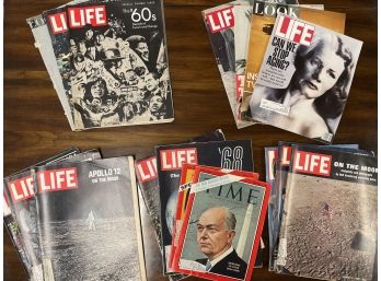 Lot Of Vintage Magazines: Life, Time, Look