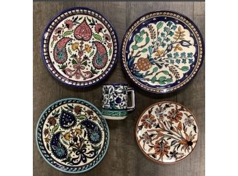 4 Decorative Wall Plates And 1 Decorative Mug. All Handmade In Jerusalem - Old City