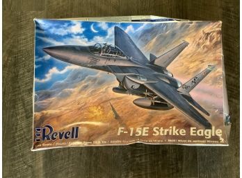 1:48 Scale Plastic Model Airplane F-15E Strike Eagle. Never Used.