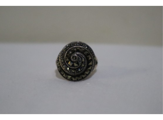 925 Sterling Silver With Marcasites Swirl Ring Thailand Size 8