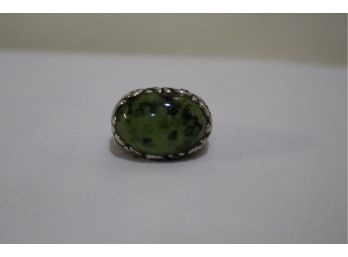 925 Sterling Silver With Green Stone Ring Signed 'CFJ' Thailand Size 7.5