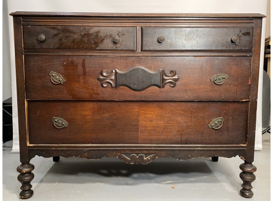Antique 1920's Chest Of Drawers