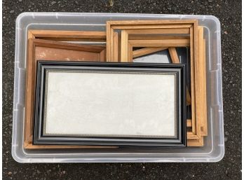 Box Lot: Assorted Picture Frames