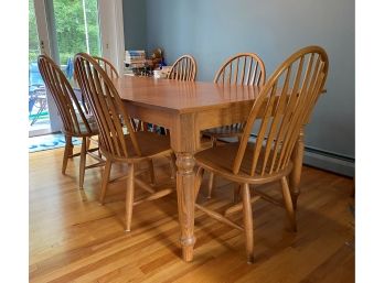 A Beautiful, Solid Oak Farmhouse Table