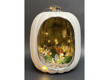 Charming Hand-Crafted Halloween Pumpkin Diorama