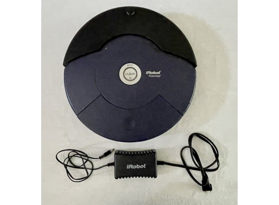 Roomba - IRobot Vacuum - Working