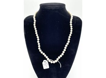 Stunning 18 Inch Authentic Pearl Necklace