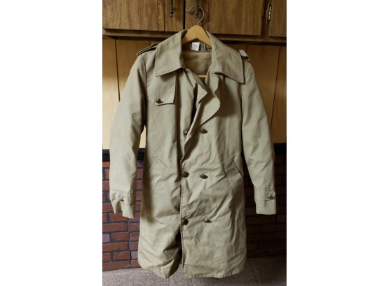 Ladies Trench Coat With Removable Liner Size 18