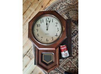 Vintage 1983 Seth Thomas (Talley Industries) Drop Octagon Electronic Strike Chiming Clock Works Well
