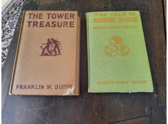 Pair Of Antique Grosset & Dunlap Children's Books  Both Are In Very Good Condition
