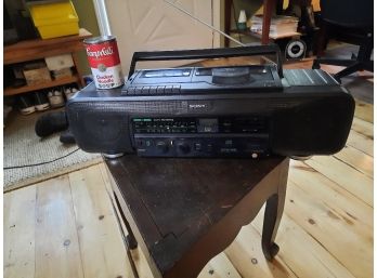 Vintage Sony CFD-68 Boombox - AM-FM / CD Player / Cassette Deck  Stereo  Works