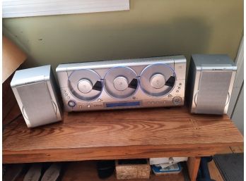 Emerson 3-CD Player With AM-FM Works And Sounds Great!