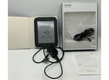 Nook W/case & Charger
