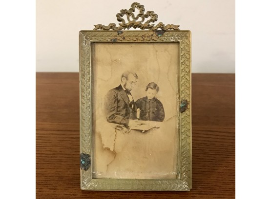 VERY RARE Antique 18oos Cartes De Visite Of Abraham Lincoln And Son Tad In Antique Frame