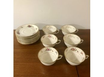 'rose Of Lamberton' Ivory China - Footed Cups And Saucers (6 Cups / 9 Saucers)