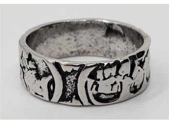 Cool Novelty Ring In Silver Tone