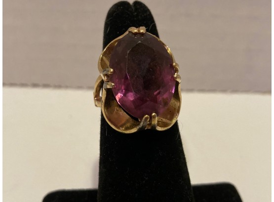 Vintage Gold Tone Cocktail Ring Pronged Amethyst (?) Colored Stone - Size 6