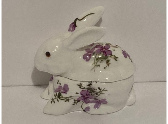Vintage English Bone China Bunny Lidded Violets Trinket Box (Mann?)