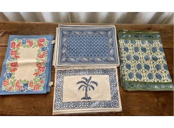 30 Cloth Placemats Including Williams Sonoma & Pottery Barn - New