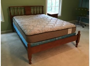 Maple Spindle Bed, Full