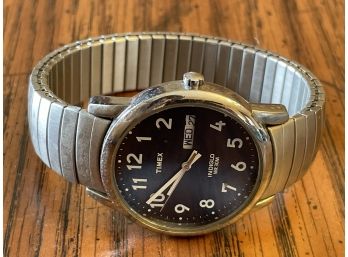 Beautiful Timex Watch With Numeric Date