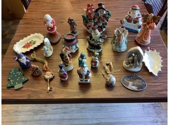 Vintage Lot Of Decorative Xmas Items. No Condition Issues. 23 Items !