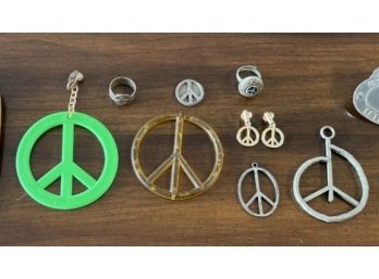 Lot Of 9 Pieces Of Vintage Peace Symbol Jewelry &  Pendants