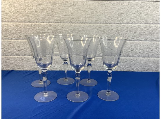 Wine Glasses With Lines And Grape Vine Pattern Lot Of 6