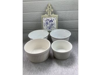 Souffl Bowls And Hot Plate Coaster
