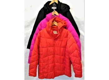 Three Women's Plus Size Faded Glory And Ava & Viv Hooded Puffer Parka's Size 2XL