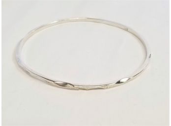 Simply Chic 925 Sterling Silver Thin Bangle Bracelet